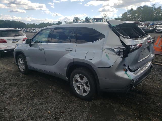 5TDBZRBH6NS572569 - 2022 TOYOTA HIGHLANDER SILVER photo 3