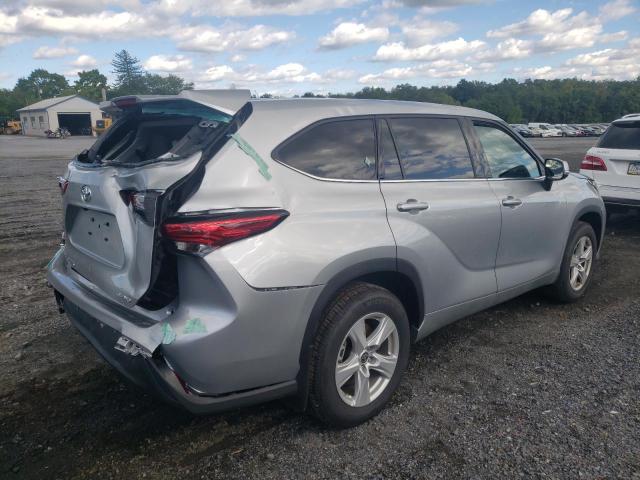 5TDBZRBH6NS572569 - 2022 TOYOTA HIGHLANDER SILVER photo 4