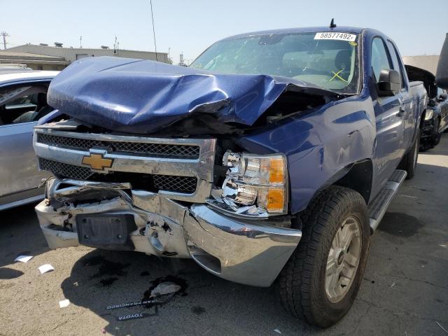 1GCRKSE74DZ103832 - 2013 CHEVROLET silverado BLUE photo 2