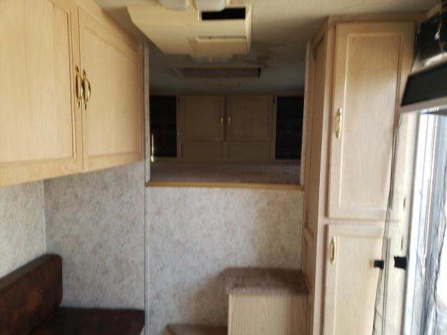 13SAH3025T1777250 - 1996 SUND HORSE TRLR Gümüş foto 5