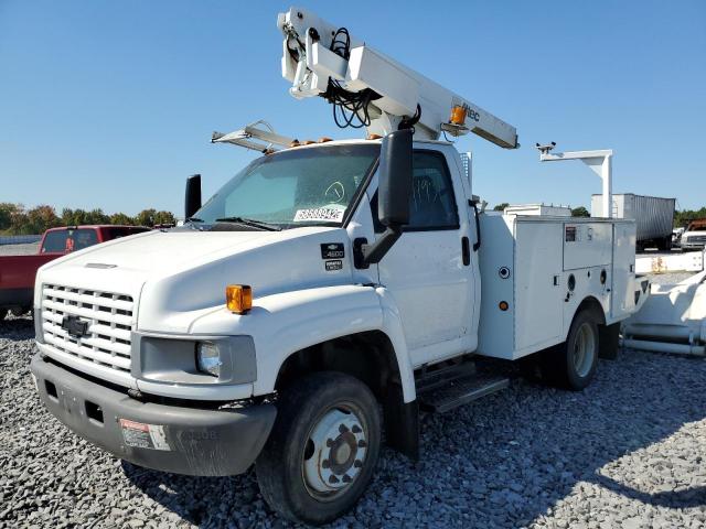 1GBC4C1967F421250 - 2007 CHEVROLET C4500 C4C0 WHITE photo 2