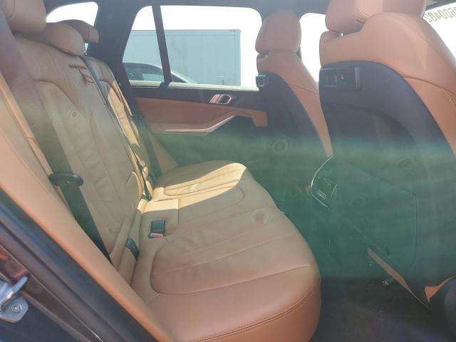 5UXCR6C50KLL22652 - 2019 BMW X5 XDRIVE4 GRAY photo 6