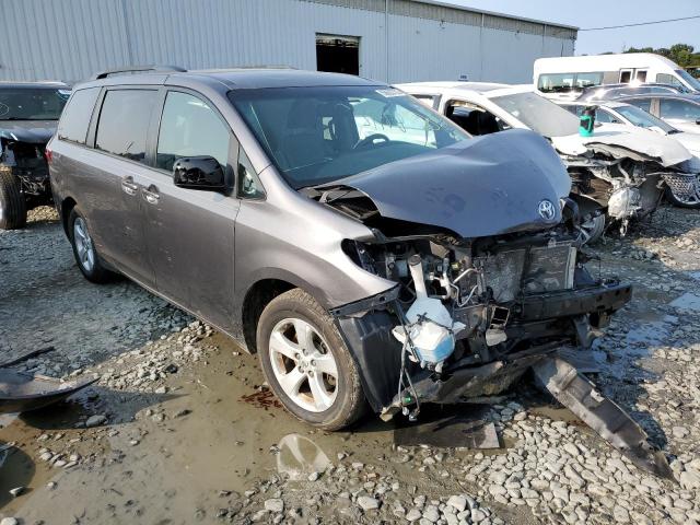 5TDKZ3DC9HS808425 - 2017 TOYOTA SIENNA LE GRAY photo 1