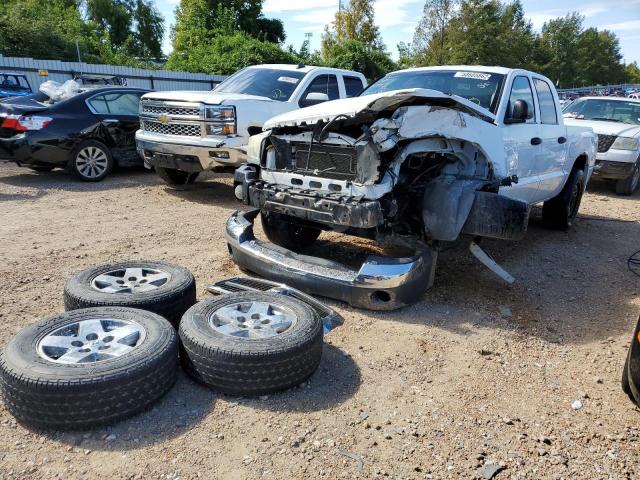 1D7HW48N05S127678 - 2005 DODGE DAKOTA QUA WHITE photo 2