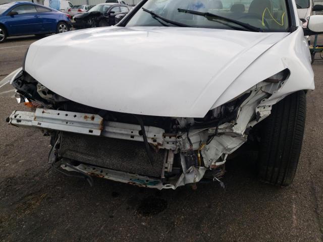 1HGCP26489A041967 - 2009 HONDA ACCORD LXP WHITE photo 9