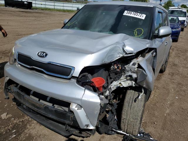 KNDJN2A26E7705661 - 2014 KIA SOUL SILVER photo 9