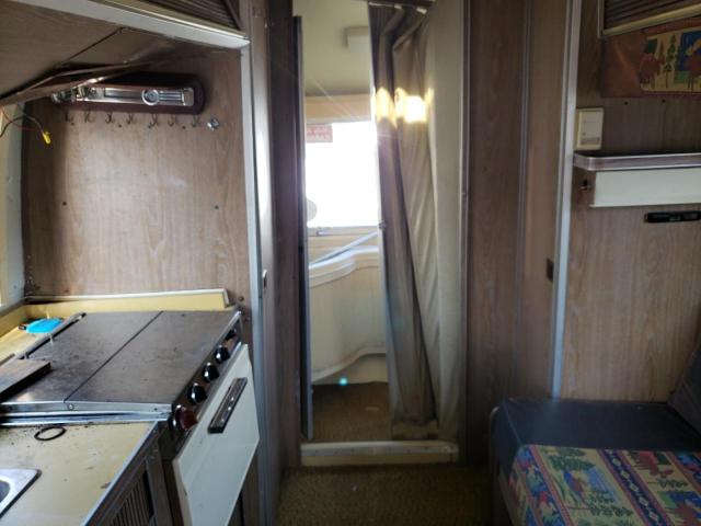 L21D1J3069 - 1971 AIRS LAND YACHT 银色 照片 6