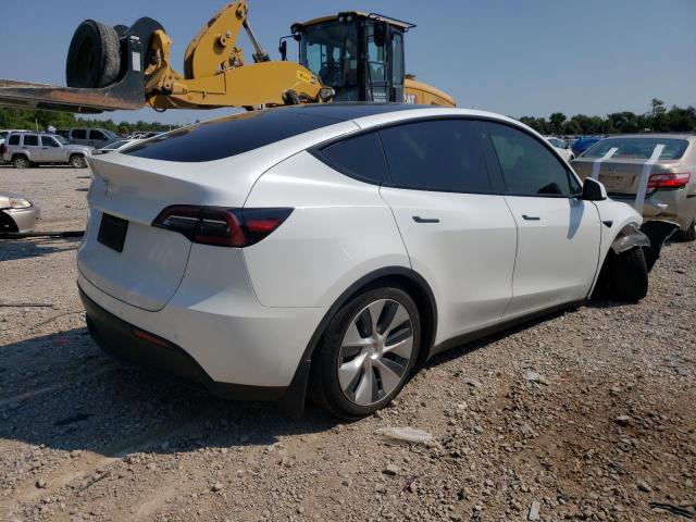 5YJYGDED9MF174013 - 2021 TESLA MODEL Y أبيض صورة 4
