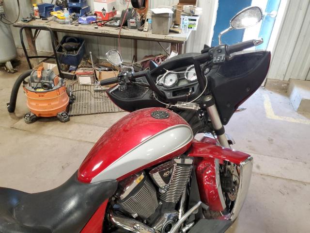 5VPDW36N5C3004618 - 2012 VICTORY MOTORCYCLES CROSS COUN Красный фото 5