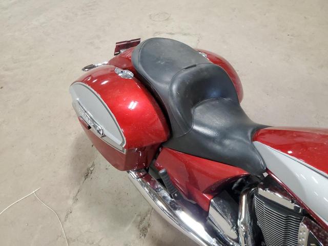 5VPDW36N5C3004618 - 2012 VICTORY MOTORCYCLES CROSS COUN Красный фото 6