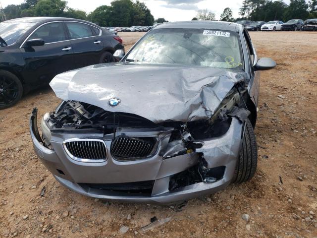 WBAWB33548PU89242 - 2008 BMW 328I GRAY photo 9