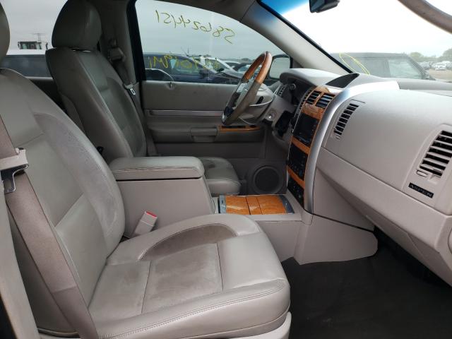 1A8HW58258F101170 - 2008 CHRYSLER ASPEN LIMI BLACK photo 5