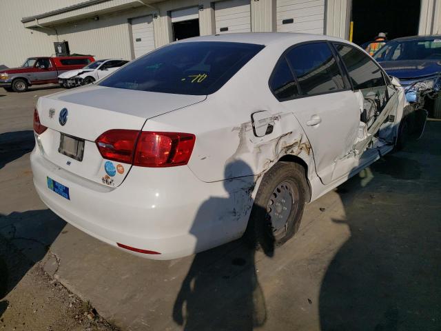 3VW2K7AJ4CM366089 - 2012 VOLKSWAGEN JETTA BASE WHITE photo 4