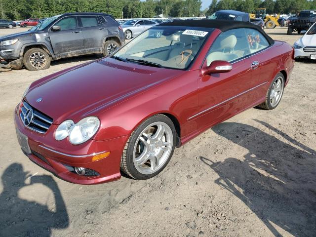 WDBTK72G68T099748 - 2008 MERCEDES-BENZ CLK 550 RED photo 2