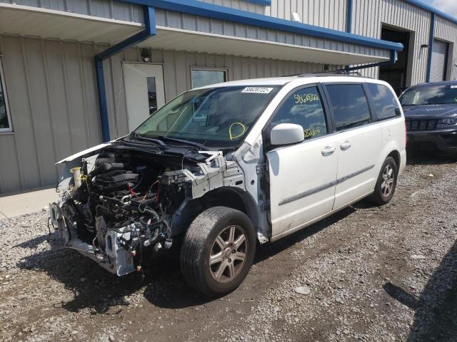 2A4RR5DG4BR681753 - 2011 CHRYSLER TOWN & COU WHITE photo 2