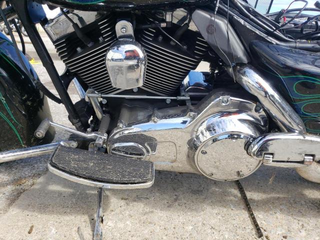 1HD1FC41X7Y713862 - 2007 HARLEY-DAVIDSON FLHTCUI 双色 照片 7