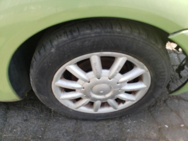 3VWCK31C74M412143 - 2004 VOLKSWAGEN NEW BEETLE 绿色 照片 9