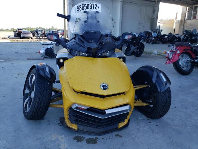 2BXRDDD26JV001019 - 2018 CAN-AM SPYDER ROA YELLOW photo 9