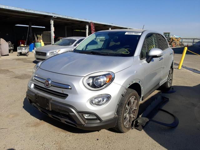 ZFBCFXCT1GP513840 - 2016 FIAT 500X TREKK SILVER photo 2