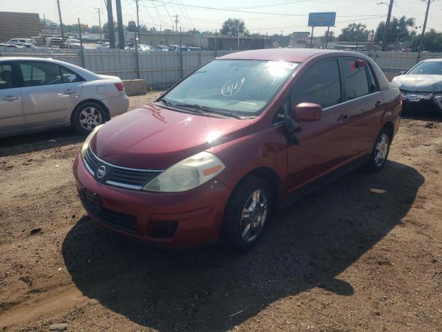 3N1BC11E49L372072 - 2009 NISSAN VERSA S RED photo 2