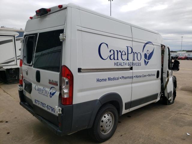 3C6TRVCG5JE118070 - 2018 RAM PROMASTER WHITE photo 4