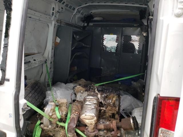 3C6TRVCG5JE118070 - 2018 RAM PROMASTER WHITE photo 6