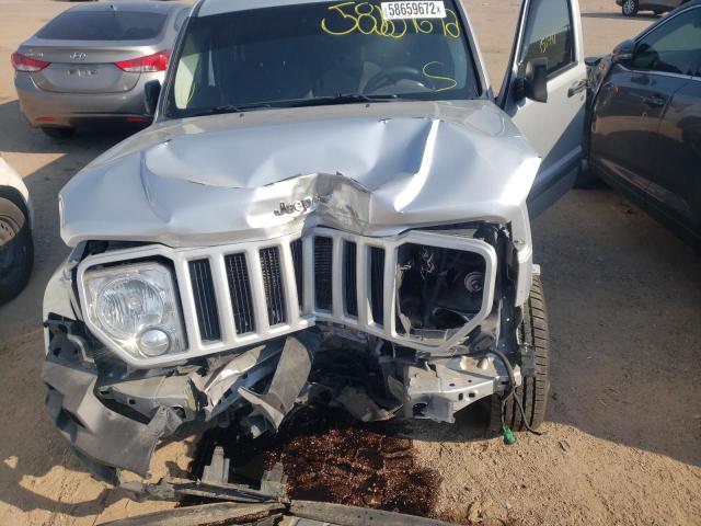 1C4PJMAKXCW143056 - 2012 JEEP LIBERTY SP SILVER photo 7