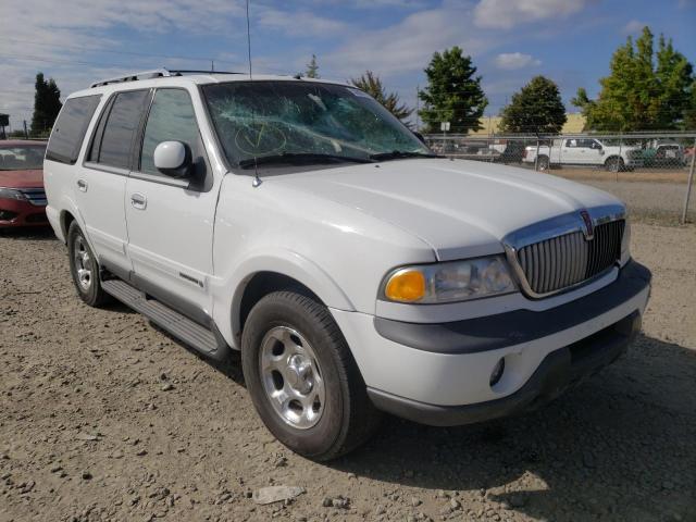 5LMFU28L7WLJ07734 - 1998 LINCOLN NAVIGATOR თეთრი ფოტო 1