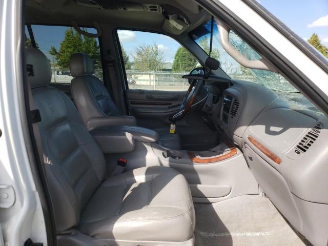 5LMFU28L7WLJ07734 - 1998 LINCOLN NAVIGATOR თეთრი ფოტო 5