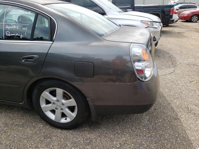 1N4AL11DX4C155961 - 2004 NISSAN ALTIMA BAS GRAY photo 9