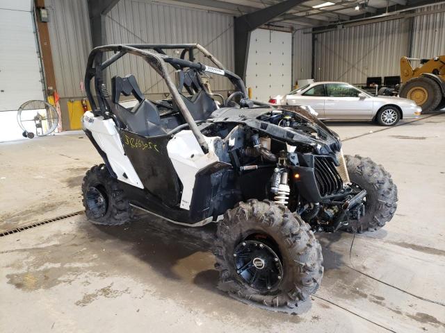 3JBPVAP23GJ000907 - 2016 CAN-AM MAVERICK X WHITE photo 1