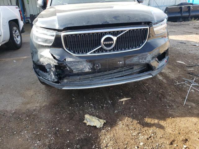 YV4AC2HK3K2075888 - 2019 VOLVO XC40 T4 MO BLACK photo 9