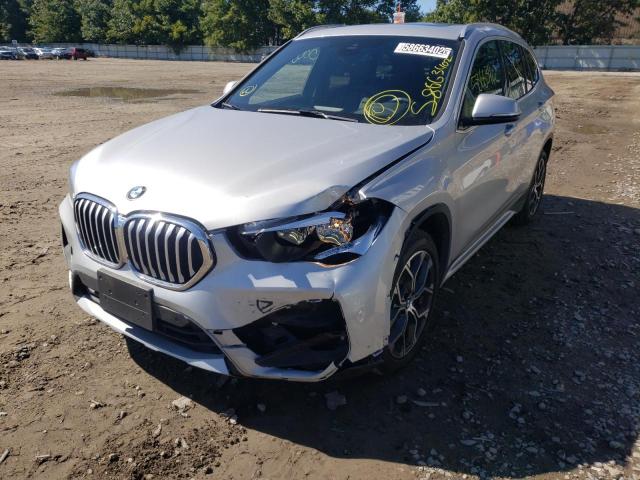 WBXJG9C08M5T75632 - 2021 BMW X1 XDRIVE2 SILVER photo 2