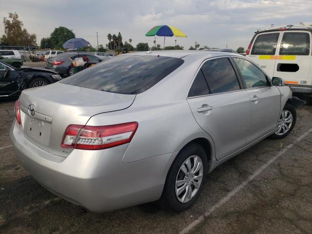 4T4BF3EK0BR211067 - 2011 TOYOTA CAMRY BASE SILVER photo 4