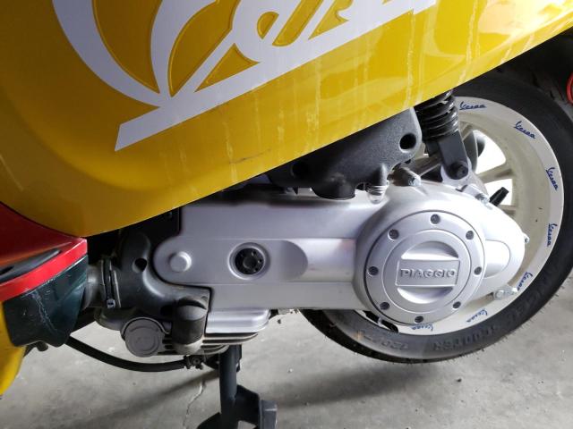 ZAPCA06B2M5102796 - 2021 VESPA SCOOTER YELLOW photo 7