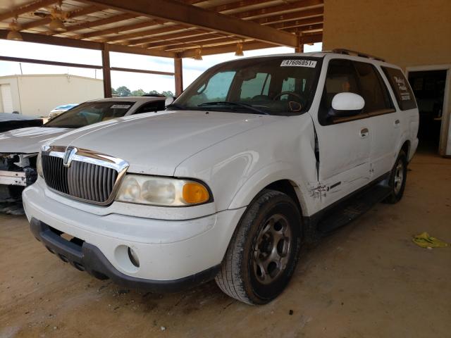 5LMEU27A61LJ00486 - 2001 LINCOLN NAVIGATOR 白色 照片 2