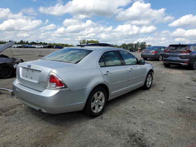 3FAHP07129R107860 - 2009 FORD FUSION SE SILVER photo 4