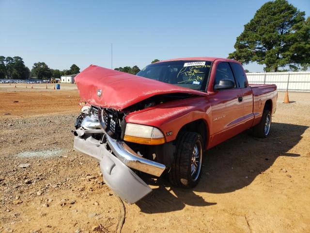 1B7GL22X9YS507975 - 2000 DODGE DAKOTA RED photo 2