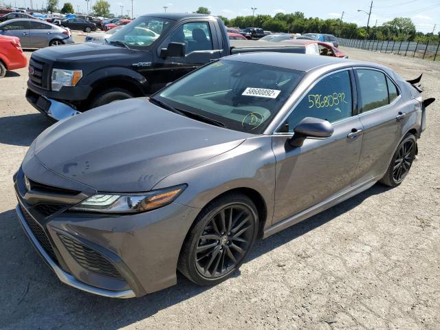 4T1K61AK0MU425886 - 2021 TOYOTA CAMRY XSE GRAY photo 2