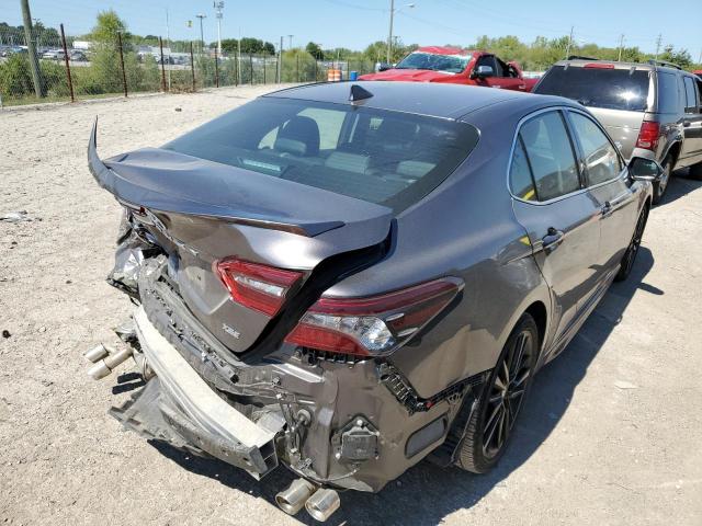 4T1K61AK0MU425886 - 2021 TOYOTA CAMRY XSE GRAY photo 4