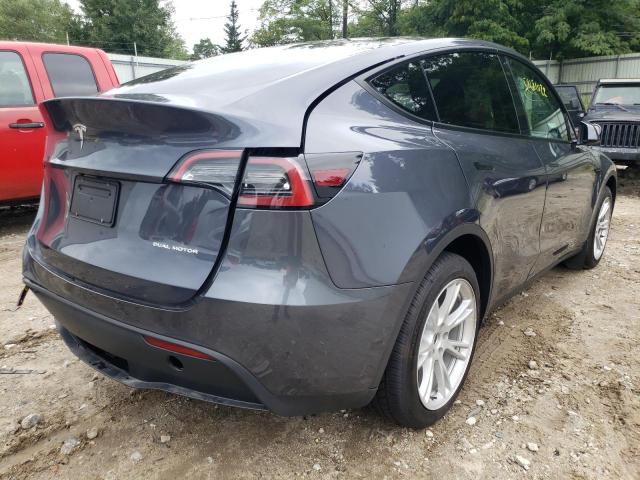 7SAYGDEE5NF451317 - 2022 TESLA MODEL Y GRAY photo 4