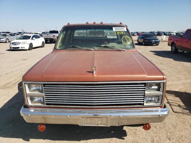 1GCHC33W7CS171591 - 1982 CHEVROLET 3500 TWO TONE photo 9