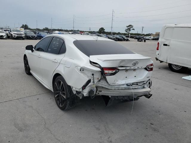 4T1B61HK4KU787612 - 2019 TOYOTA CAMRY XSE WHITE photo 3