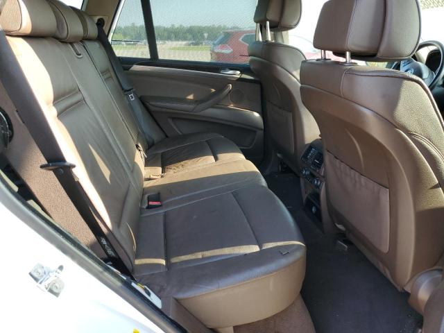 5UXFE83559L170852 - 2009 BMW X5 XDRIVE4 WHITE photo 6