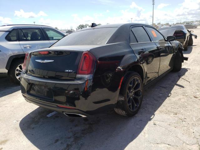 2C3CCABG4KH533640 - 2019 CHRYSLER 300 S BLACK photo 4