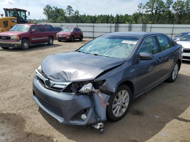 4T1BD1FK7DU088907 - 2013 TOYOTA CAMRY HYBR GRAY photo 2