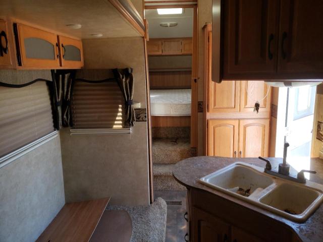 4YDF24821A1533193 - 2010 KEYSTONE SPRINTER WHITE photo 5