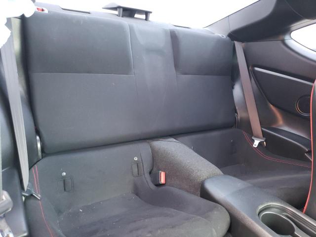 JF1ZNAA18D1724434 - 2013 TOYOTA SCION FR-S WHITE photo 6