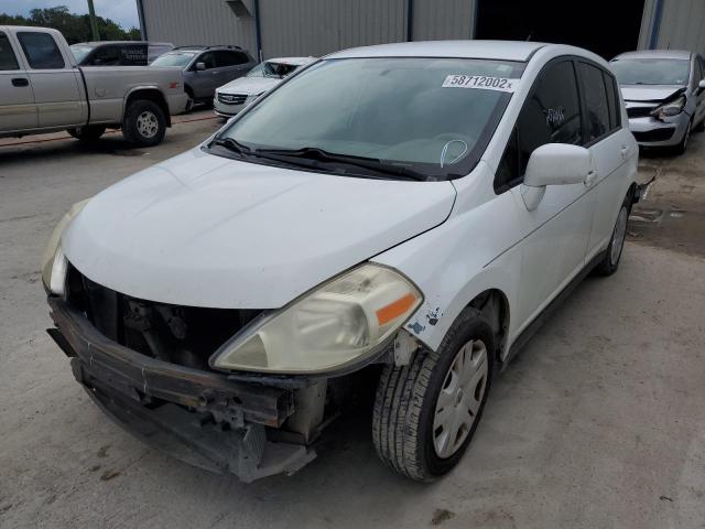 3N1BC1CP6CL374301 - 2012 NISSAN VERSA S WHITE photo 2