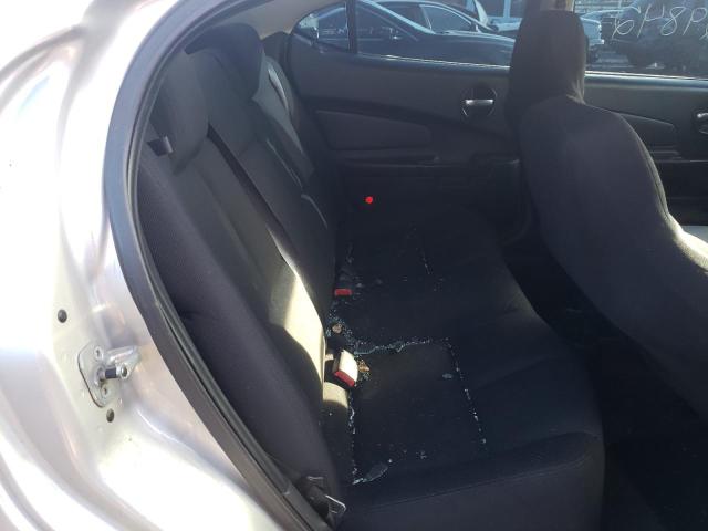 2G2WP552261254243 - 2006 PONTIAC GRAND PRIX ვერცხლისფერი ფოტო 6